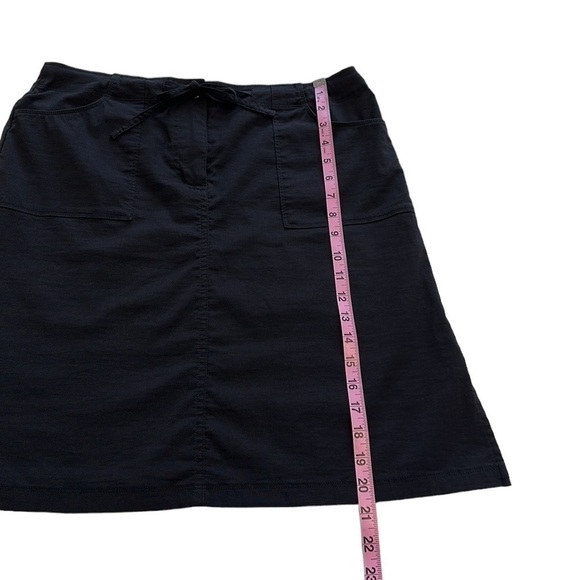 MEC Casual Black Skirt - Size 8 - Picture 10 of 10
